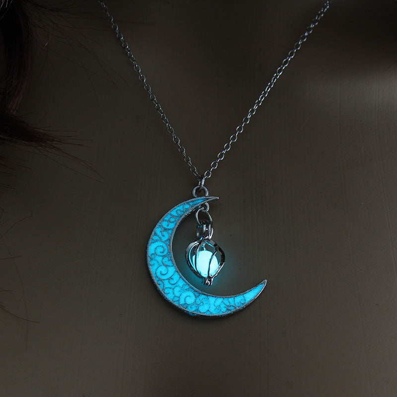 Glowing Pendant Necklaces - Silver Plated Chain Necklaces | Nova Goods